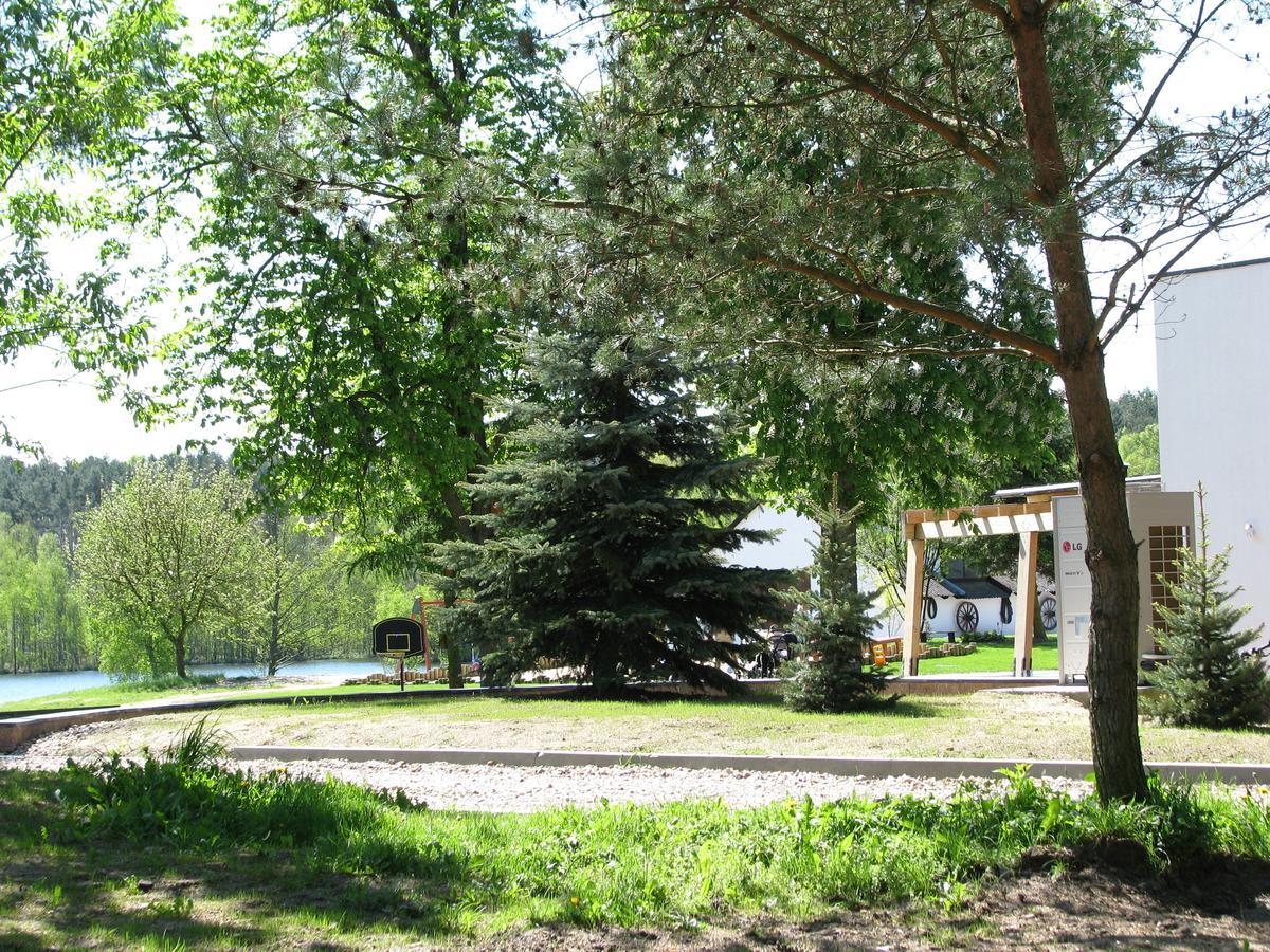Rezydencja Nad Jeziorem Pestkownica Экстерьер фото